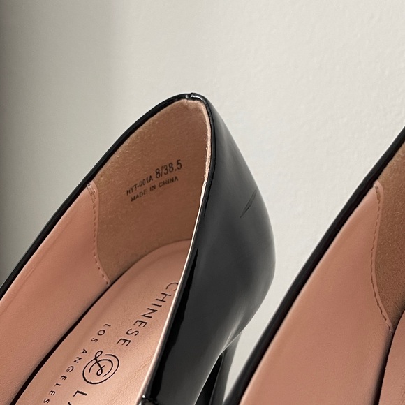 Patent Leather Peep-Toe Black Stiletto Heels - Size US W8 - Like New - Picture 5 of 5